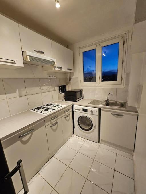Bel Appartement A 舒瓦西勒鲁瓦 外观 照片